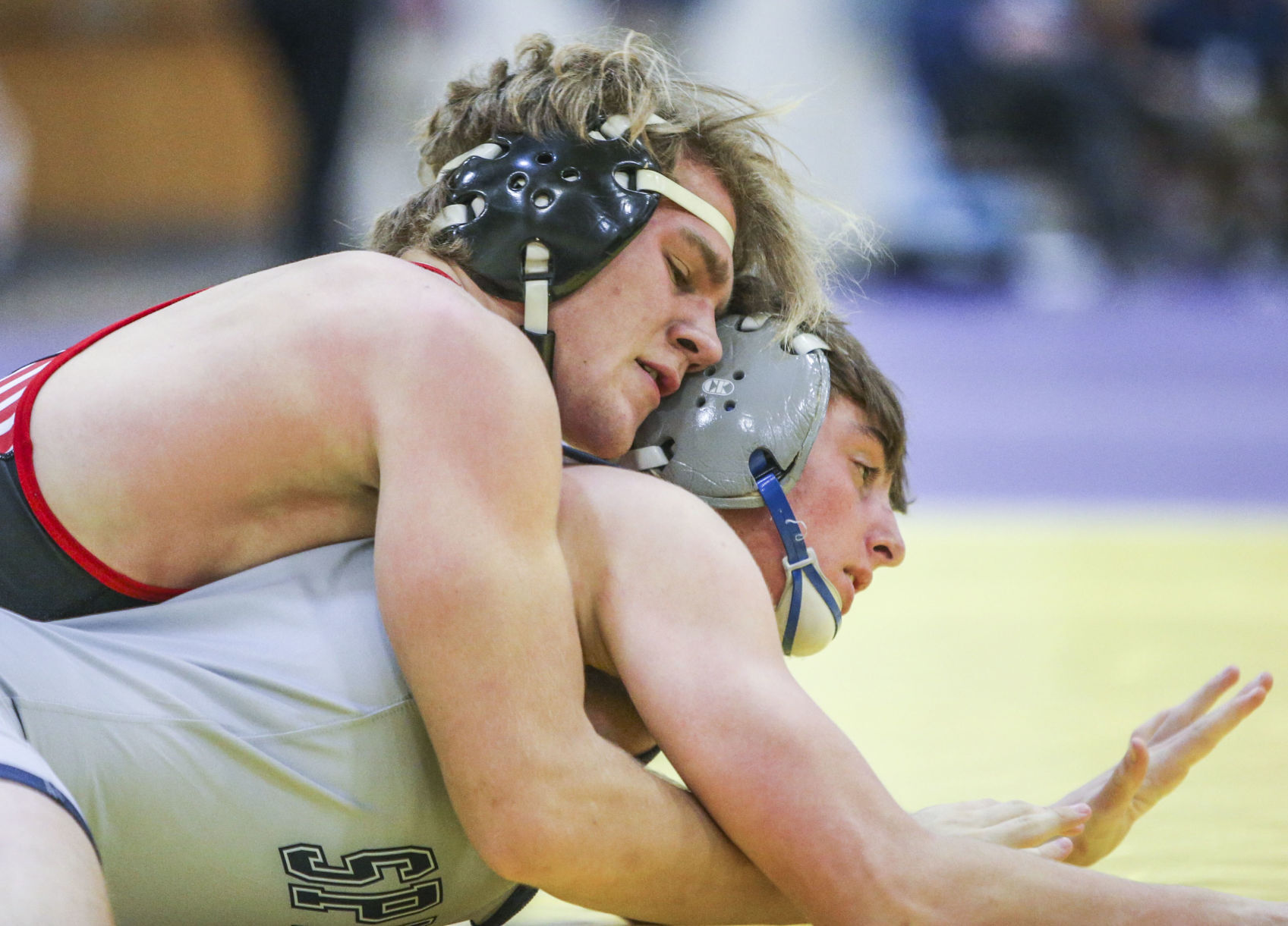 121020-qc-spt-mac wrestling-19.JPG